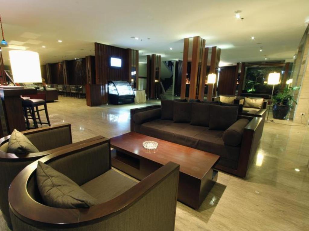Mitra Bandung Hotel Zewnętrze zdjęcie