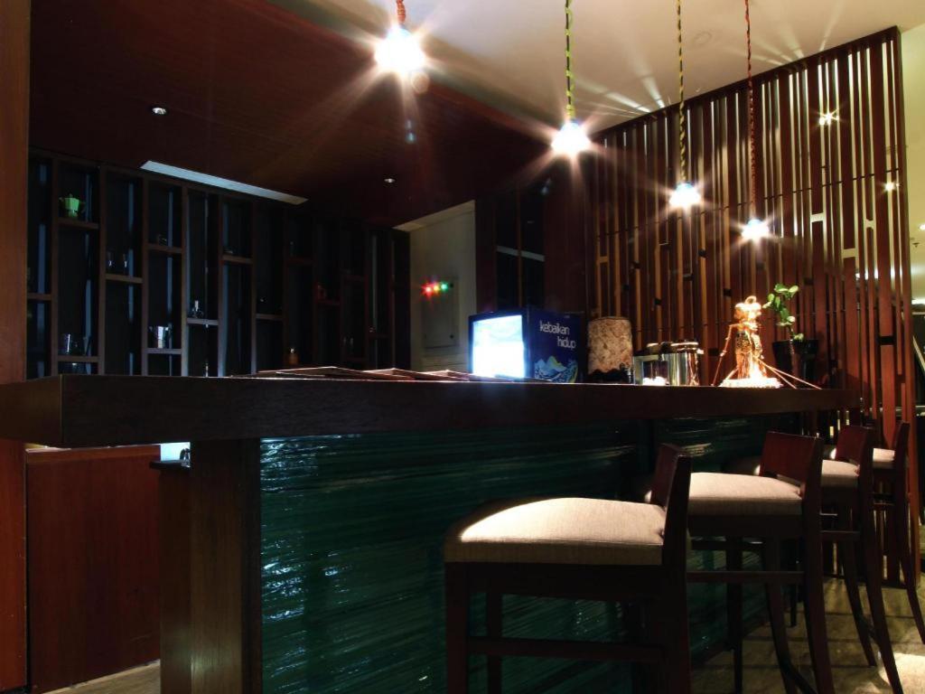 Mitra Bandung Hotel Zewnętrze zdjęcie