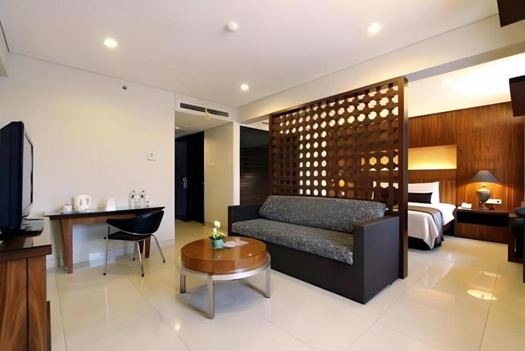 Mitra Bandung Hotel Zewnętrze zdjęcie