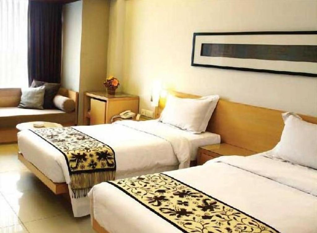 Mitra Bandung Hotel Zewnętrze zdjęcie