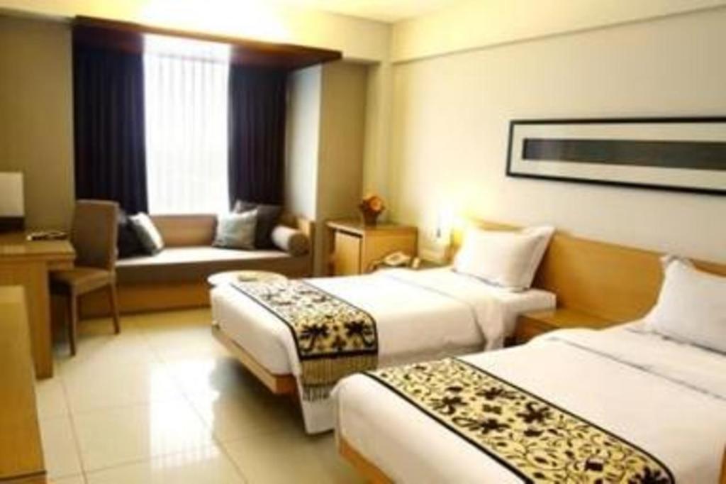 Mitra Bandung Hotel Zewnętrze zdjęcie