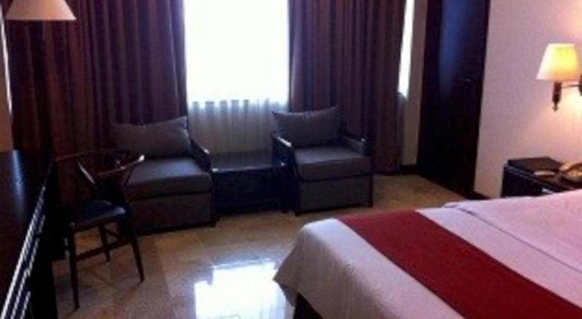 Mitra Bandung Hotel Zewnętrze zdjęcie