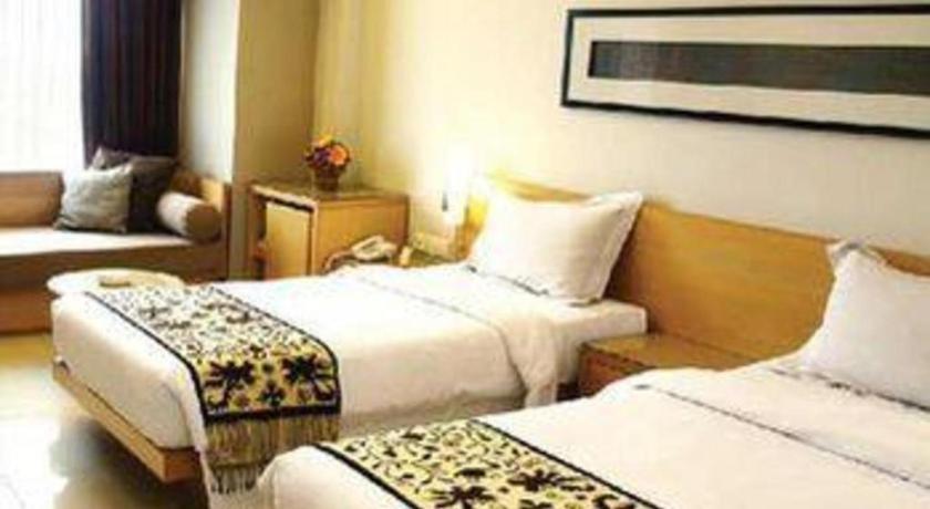 Mitra Bandung Hotel Zewnętrze zdjęcie