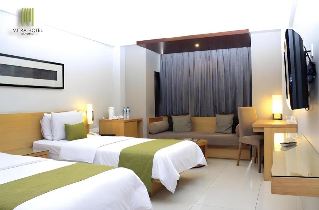 Mitra Bandung Hotel Zewnętrze zdjęcie