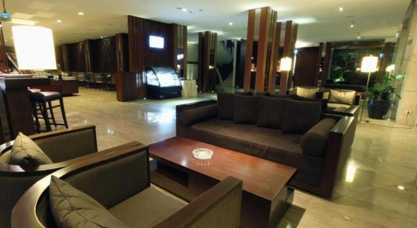 Mitra Bandung Hotel Zewnętrze zdjęcie